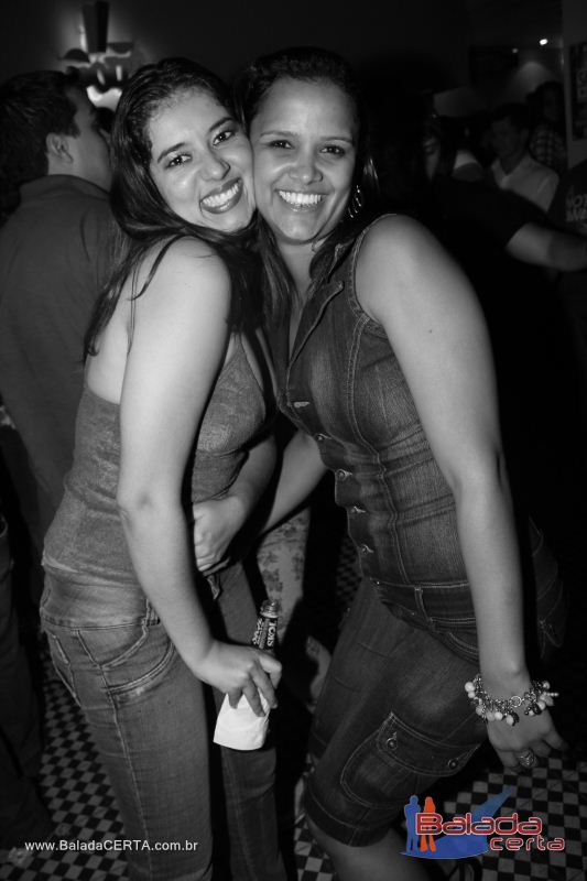 Balada: Fotos de quinta no Poiz� em �guas Claras - DF