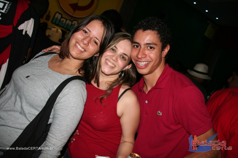 Balada: Fotos de domingo no Nana Bar em �guas Claras - DF