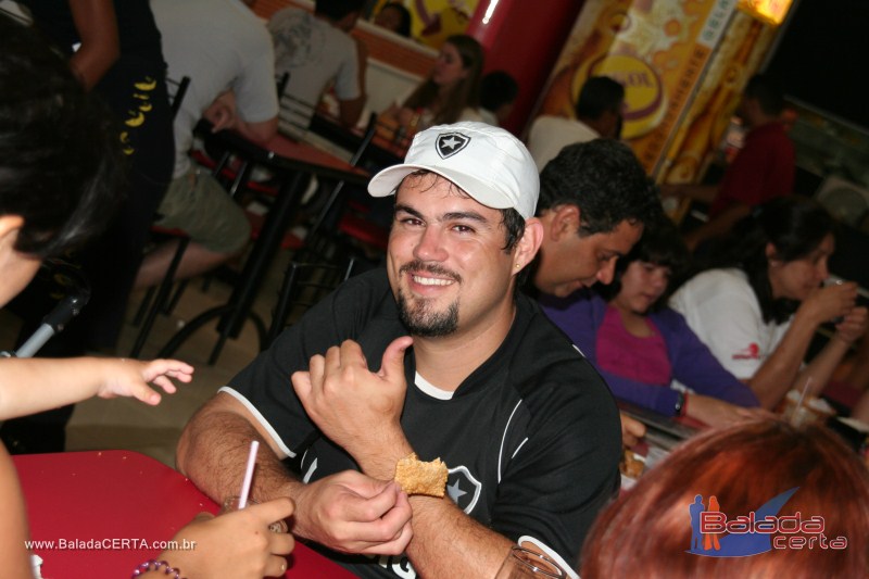 Balada: Fotos de domingo no Nana Bar em �guas Claras - DF