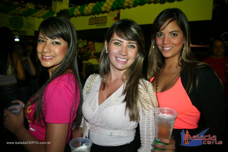 Balada: Niver do Chiquita Bacana na AABB - DF