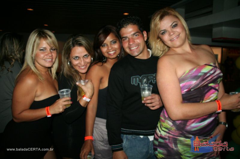 Balada: Niver do Chiquita Bacana na AABB - DF
