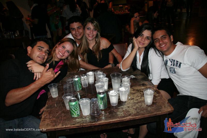 Balada: Niver do Chiquita Bacana na AABB - DF