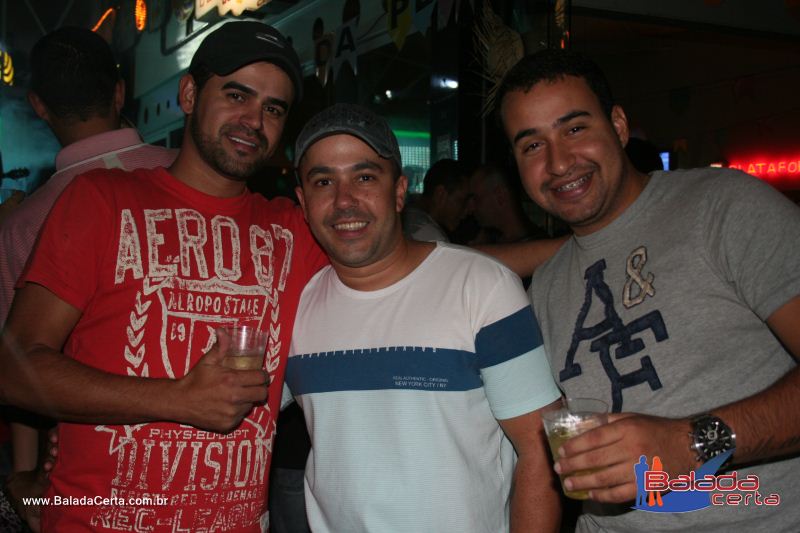 Balada: Fotos de Sexta na Plataforma do Choop na Cidade do Automovel - DF