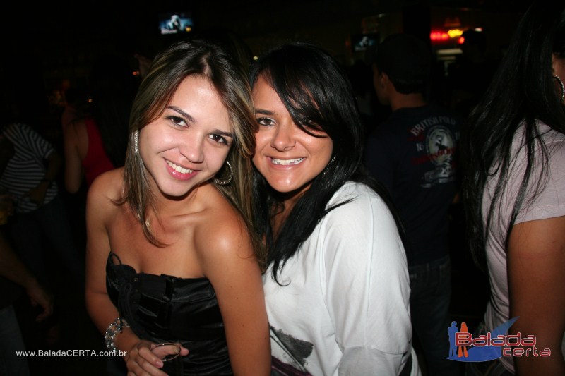 Balada: Fotos de sexta na Plataforma do Chopp na Cidade do Autom�vel - DF