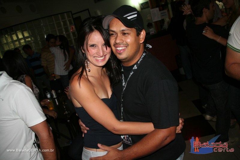 Balada: Fotos de sexta na Plataforma do Chopp na Cidade do Autom�vel - DF