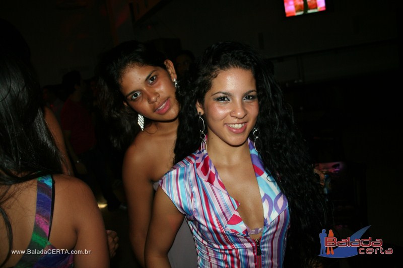Balada: Fotos de sexta na Plataforma do Chopp na Cidade do Autom�vel - DF