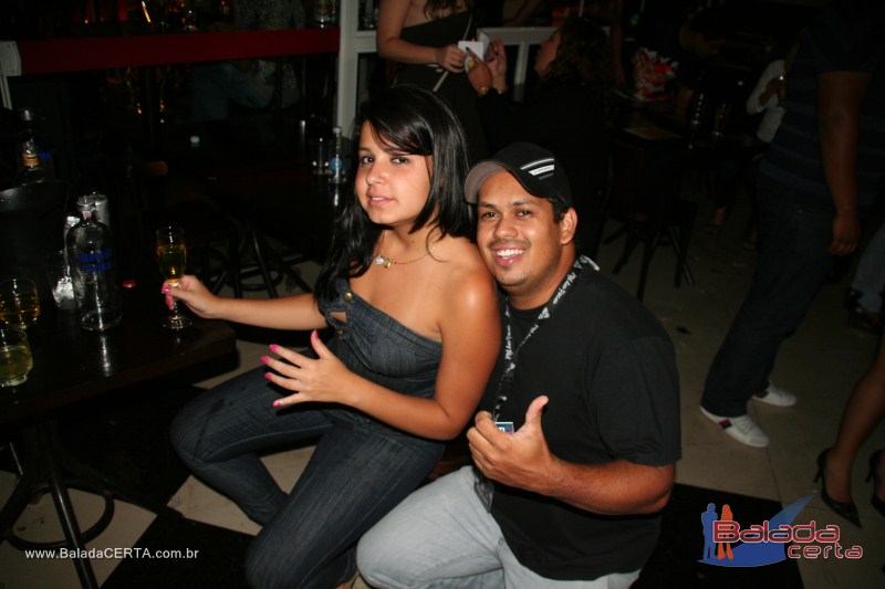 Balada: Fotos de sexta na Plataforma do Chopp na Cidade do Autom�vel - DF
