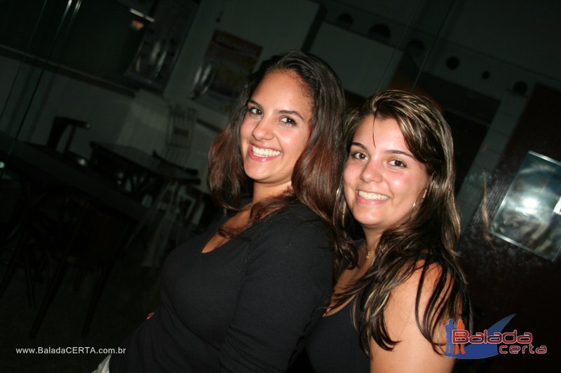 Balada: Fotos de sexta na Plataforma do Chopp na Cidade do Autom�vel - DF