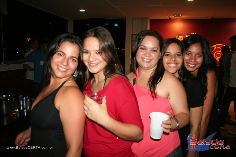 Balada: Fotos de sexta na Plataforma do Chopp na Cidade do Autom�vel - DF