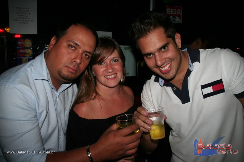 Balada: Fotos de sexta na Plataforma do Chopp na Cidade do Autom�vel - DF