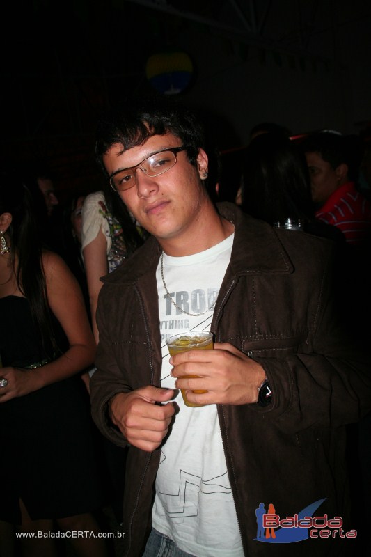 Balada: Fotos de sexta na Plataforma do Chopp na Cidade do Autom�vel - DF