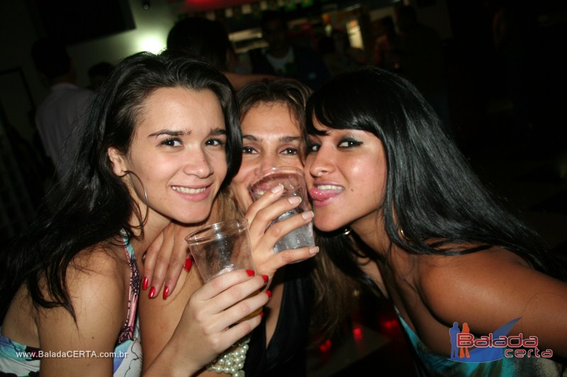 Balada: Fotos de sexta na Plataforma do Chopp na Cidade do Autom�vel - DF