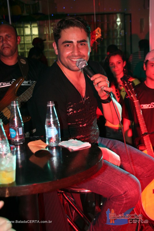 Balada: Fotos de sexta na Plataforma do Chopp em Cidade do Autom�vel - DF