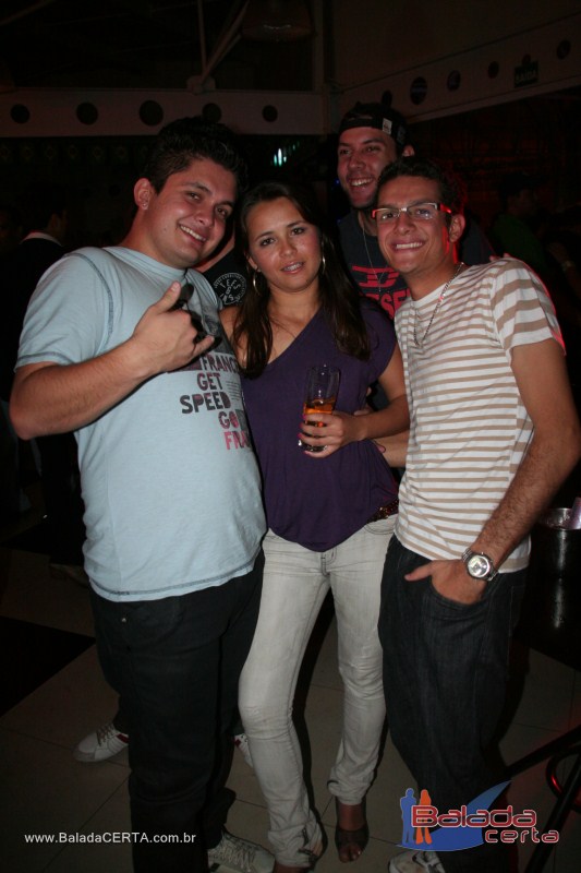 Balada: Fotos de sexta na Plataforma do Chopp em Cidade do Autom�vel - DF