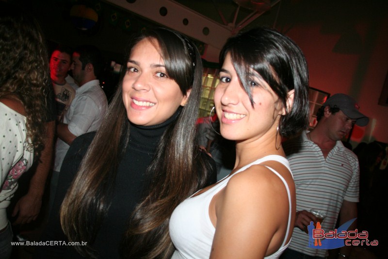 Balada: Fotos de sexta na Plataforma do Chopp em Cidade do Autom�vel - DF