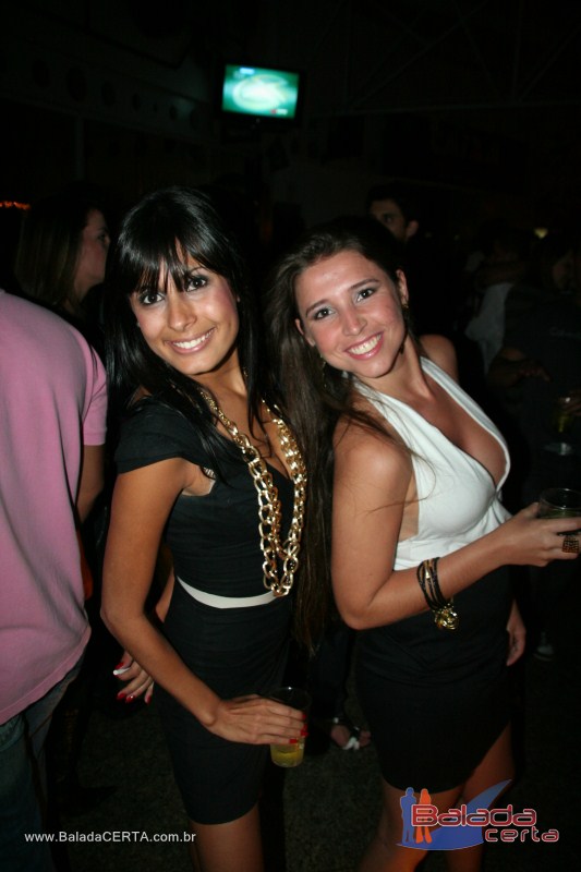Balada: Fotos de sexta na Plataforma do Chopp em Cidade do Autom�vel - DF