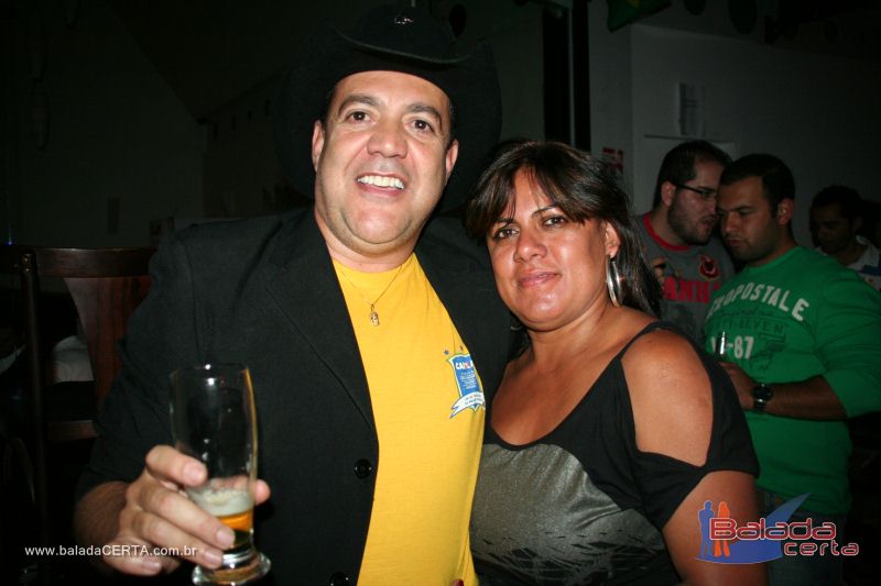 Balada: Fotos de Sexta na Plataforma do Choop na Cidade do Automovel - DF