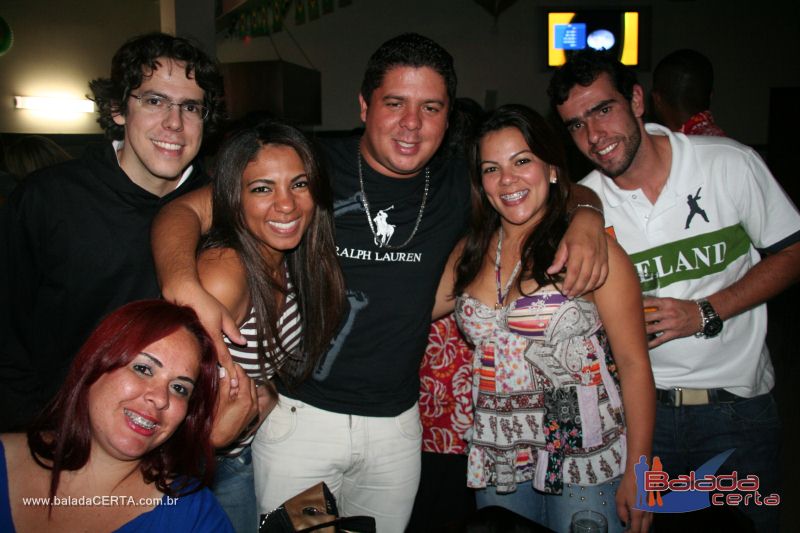 Balada: Fotos de Sexta na Plataforma do Choop na Cidade do Automovel - DF