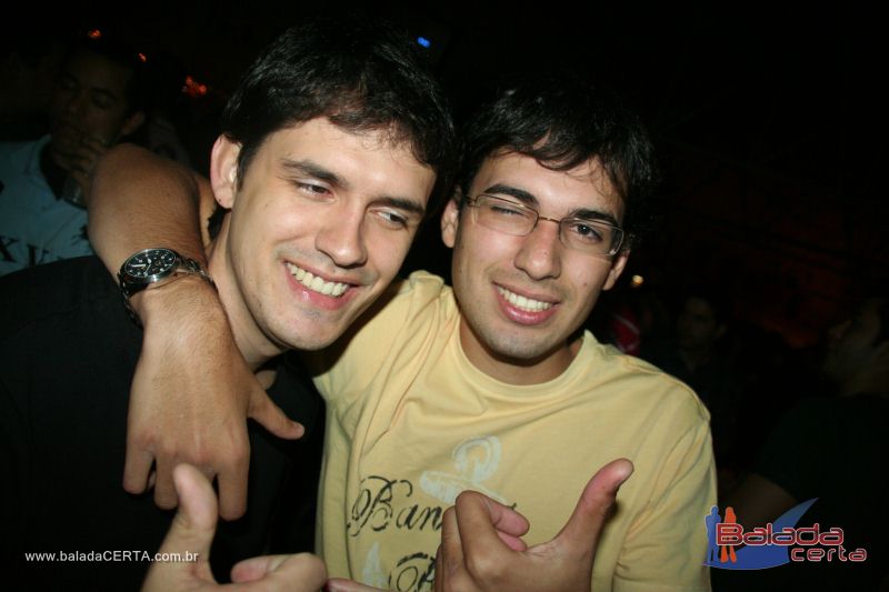Balada: Fotos de Sexta na Plataforma do Choop na Cidade do Automovel - DF