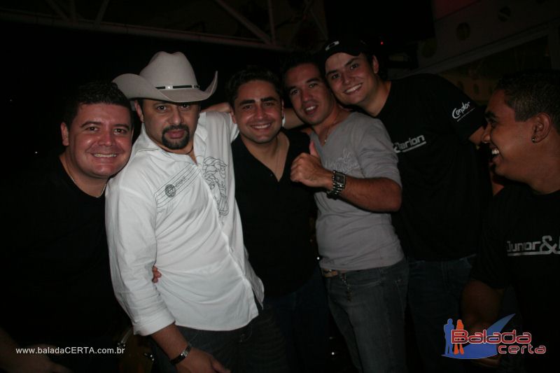 Balada: Fotos de Sexta na Plataforma do Choop na Cidade do Automovel - DF