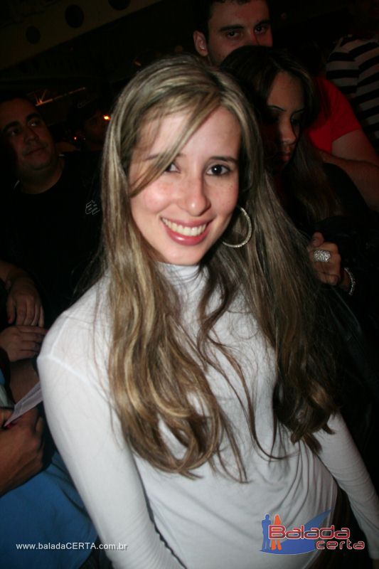 Balada: Fotos de Sexta na Plataforma do Choop na Cidade do Automovel - DF