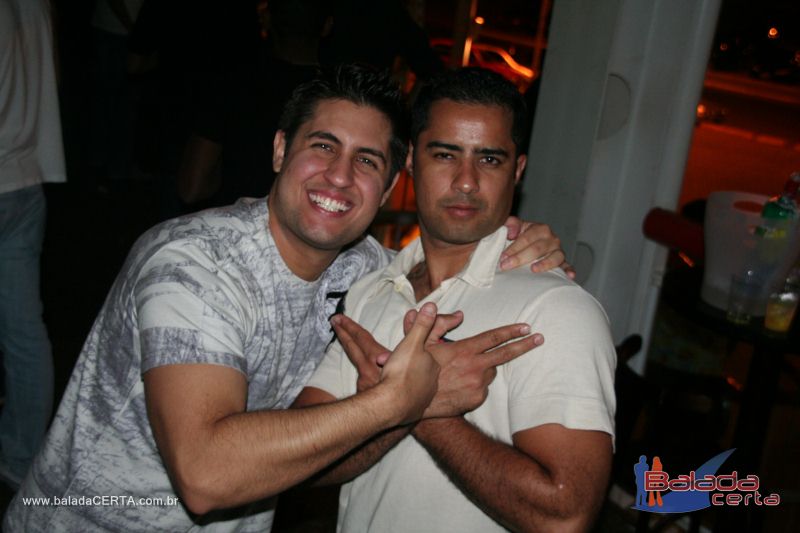 Balada: Fotos de Sexta na Plataforma do Choop na Cidade do Automovel - DF