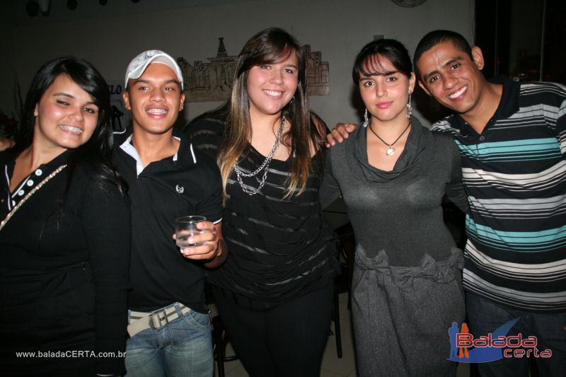 Balada: Fotos de Sexta na Plataforma do Choop na Cidade do Automovel - DF