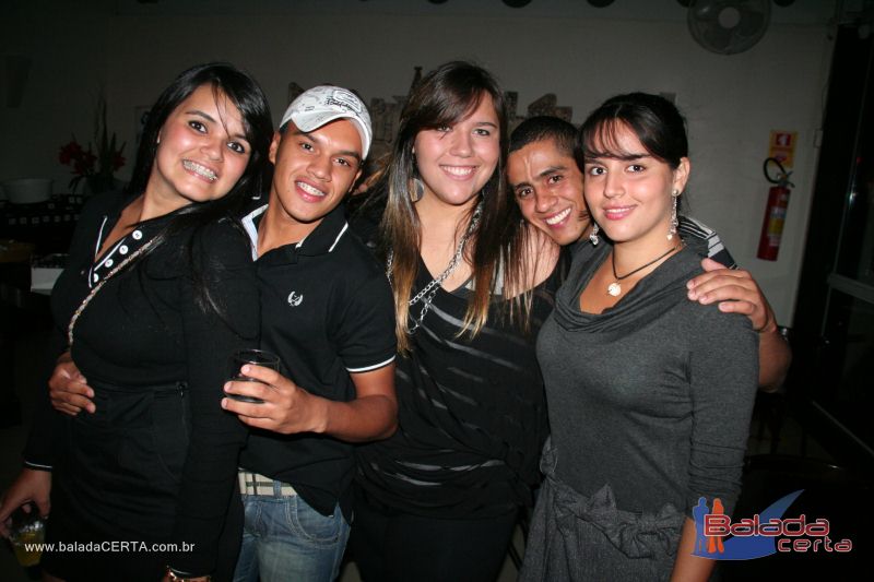 Balada: Fotos de Sexta na Plataforma do Choop na Cidade do Automovel - DF