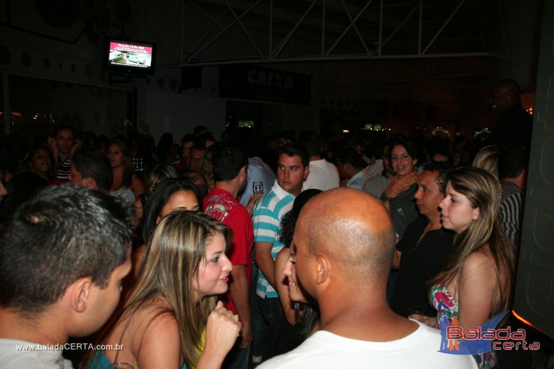 Balada: Fotos de Sexta na Plataforma do Choop na Cidade do Automovel - DF