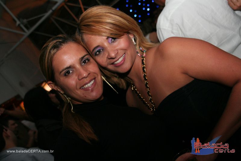 Balada: Fotos de Sexta na Plataforma do Choop na Cidade do Automovel - DF