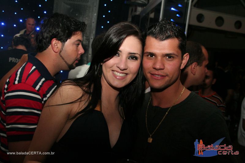 Balada: Fotos de Sexta na Plataforma do Choop na Cidade do Automovel - DF