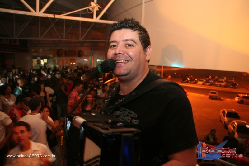 Balada: Fotos de Sexta na Plataforma do Choop na Cidade do Automovel - DF