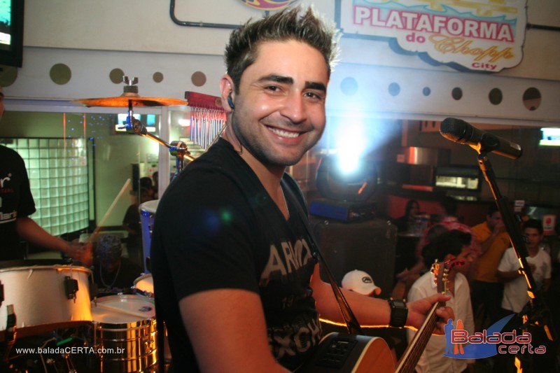 Balada: Fotos de Sexta na Plataforma do Choop na Cidade do Automovel - DF