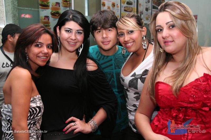 Balada: Fotos de Sexta na Plataforma do Choop na Cidade do Automovel - DF