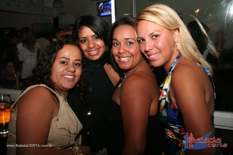 Balada: Fotos de Sexta na Plataforma do Choop na Cidade do Automovel - DF