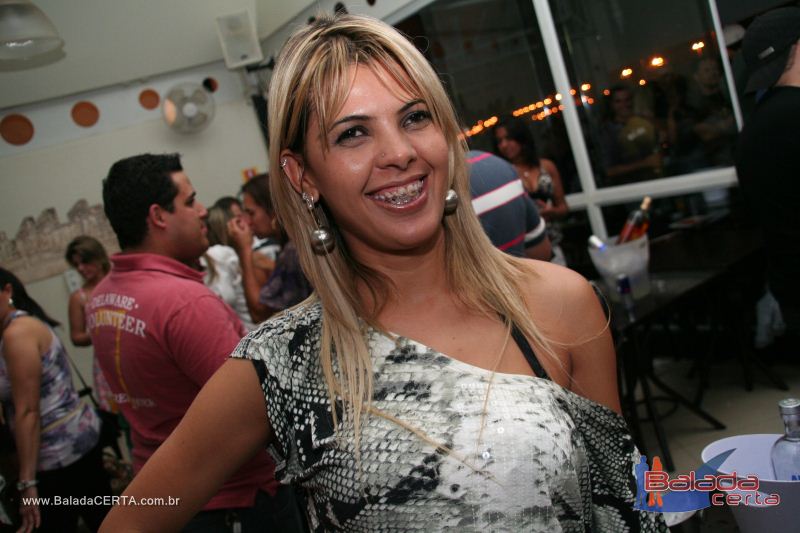 Balada: Fotos de Sexta na Plataforma do Choop na Cidade do Automovel - DF