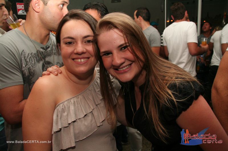 Balada: Fotos de Sexta na Plataforma do Choop na Cidade do Automovel - DF