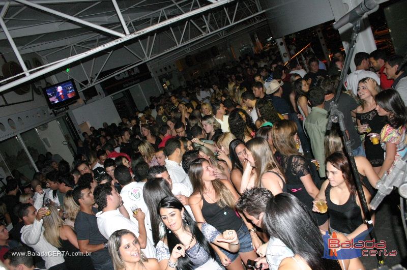 Balada: Fotos de Sexta na Plataforma do Choop na Cidade do Automovel - DF