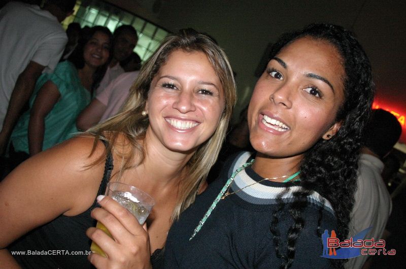Balada: Fotos de Sexta na Plataforma do Choop na Cidade do Automovel - DF