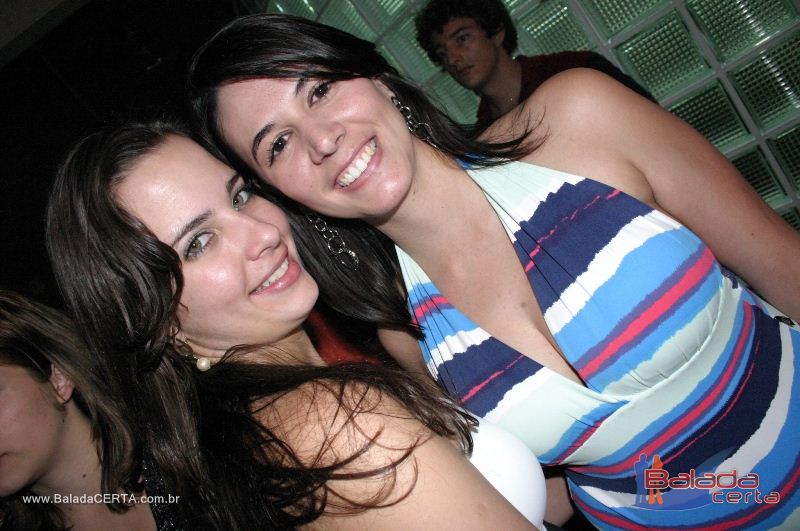 Balada: Fotos de Sexta na Plataforma do Choop na Cidade do Automovel - DF