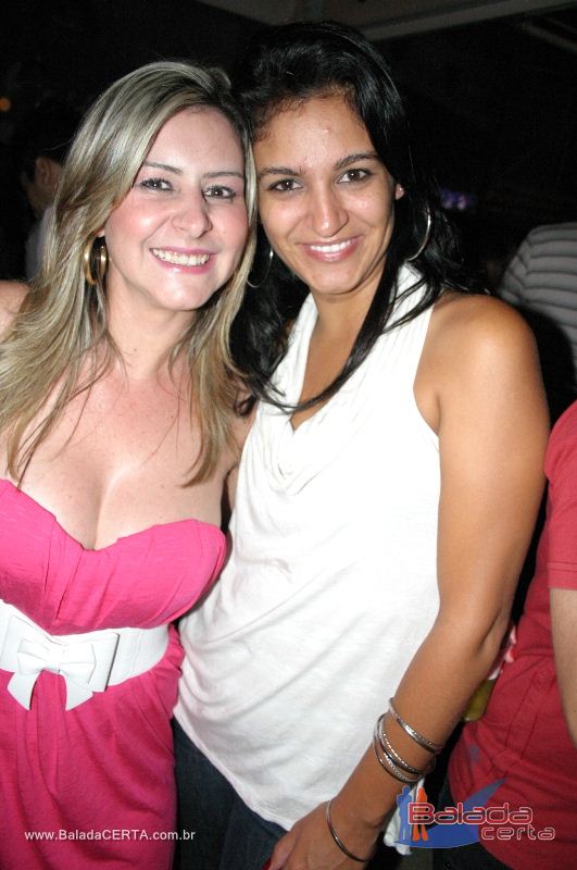 Balada: Fotos de Sexta na Plataforma do Choop na Cidade do Automovel - DF