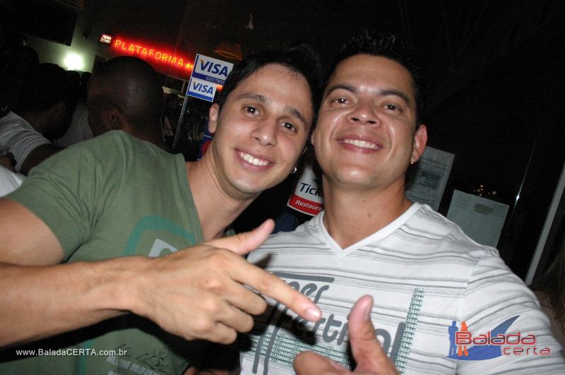 Balada: Fotos de Sexta na Plataforma do Choop na Cidade do Automovel - DF