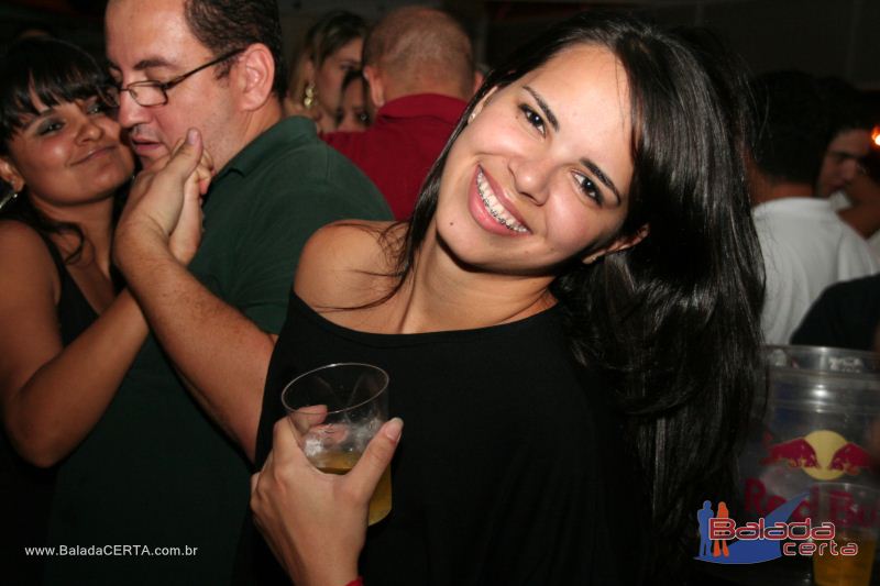 Balada: Fotos de Sexta na Plataforma do Choop na Cidade do Automovel - DF