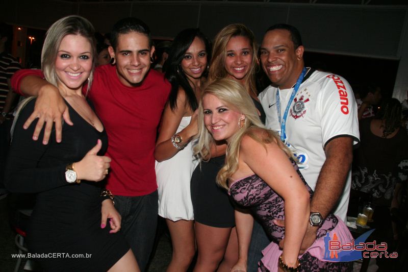 Balada: Fotos de Sexta na Plataforma do Choop na Cidade do Automovel - DF