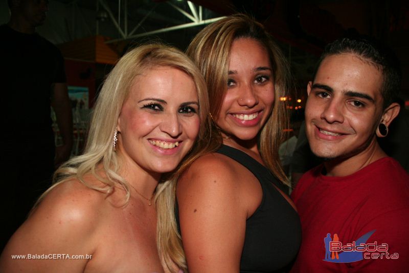 Balada: Fotos de Sexta na Plataforma do Choop na Cidade do Automovel - DF