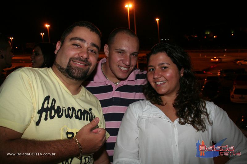 Balada: Fotos de Sexta na Plataforma do Choop na Cidade do Automovel - DF