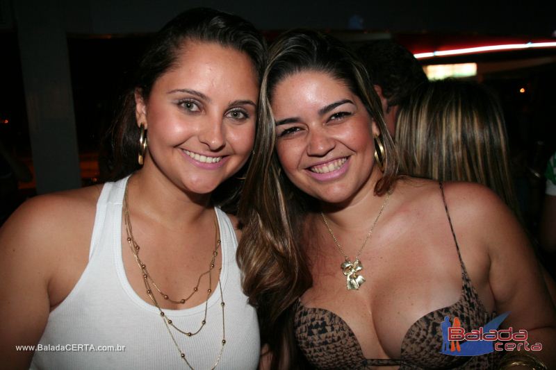 Balada: Fotos de Sexta na Plataforma do Choop na Cidade do Automovel - DF