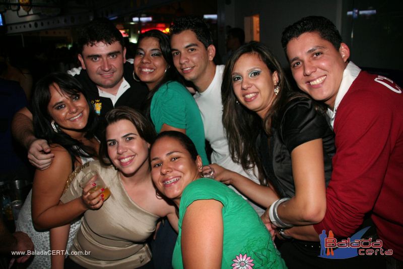 Balada: Fotos de Sexta na Plataforma do Choop na Cidade do Automovel - DF
