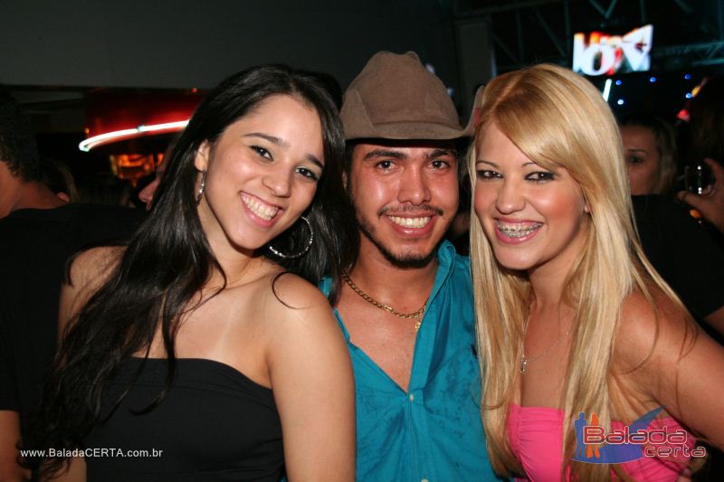 Balada: Fotos de Sexta na Plataforma do Choop na Cidade do Automovel - DF