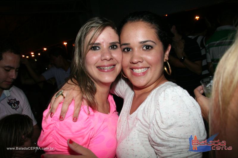 Balada: Fotos de Sexta na Plataforma do Choop na Cidade do Automovel - DF